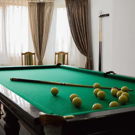 Karpatska Vezha * מיגובו