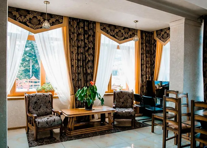 Karpatska Vezha Hotel