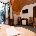 Hotel Karpatska Vezha *