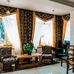 Karpatska Vezha Hotel